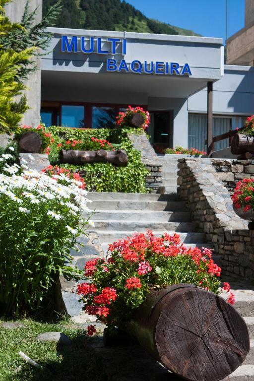 Apartamentos Multibaqueira Baqueira Beret Exterior foto