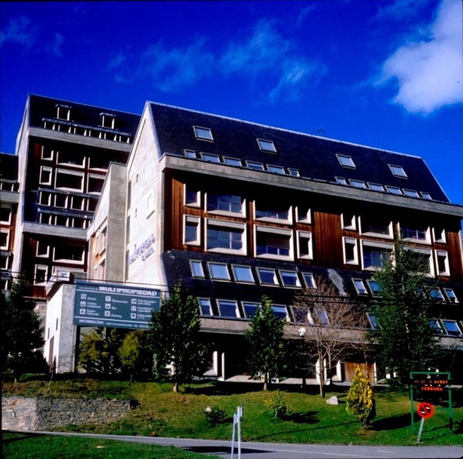 Apartamentos Multibaqueira Baqueira Beret Exterior foto